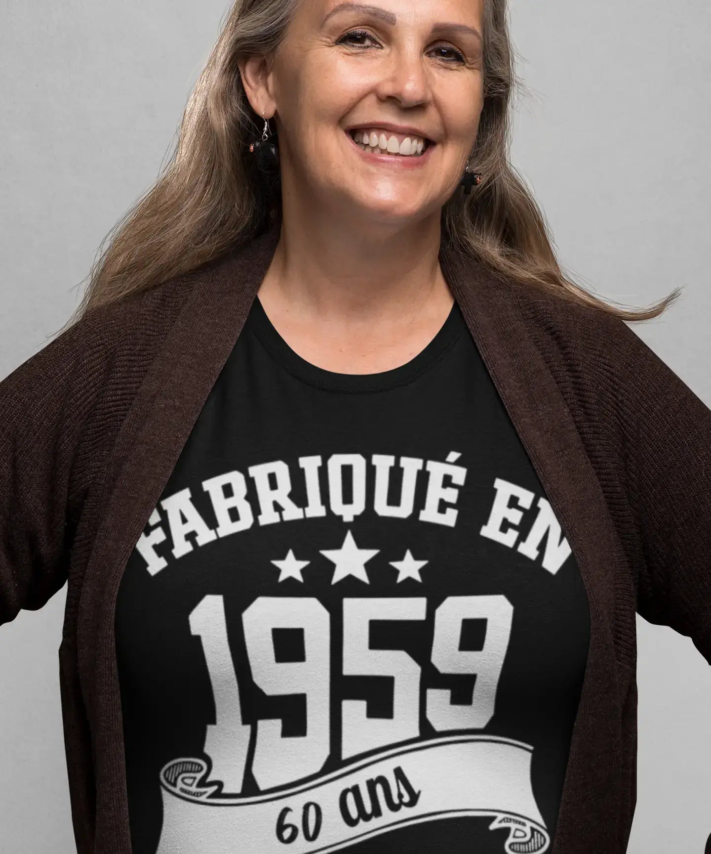 Ultrabasic - Tee-Shirt Femme col Rond Décolleté Fabriqué en 1959, 60 Ans d'être Génial T-Shirt