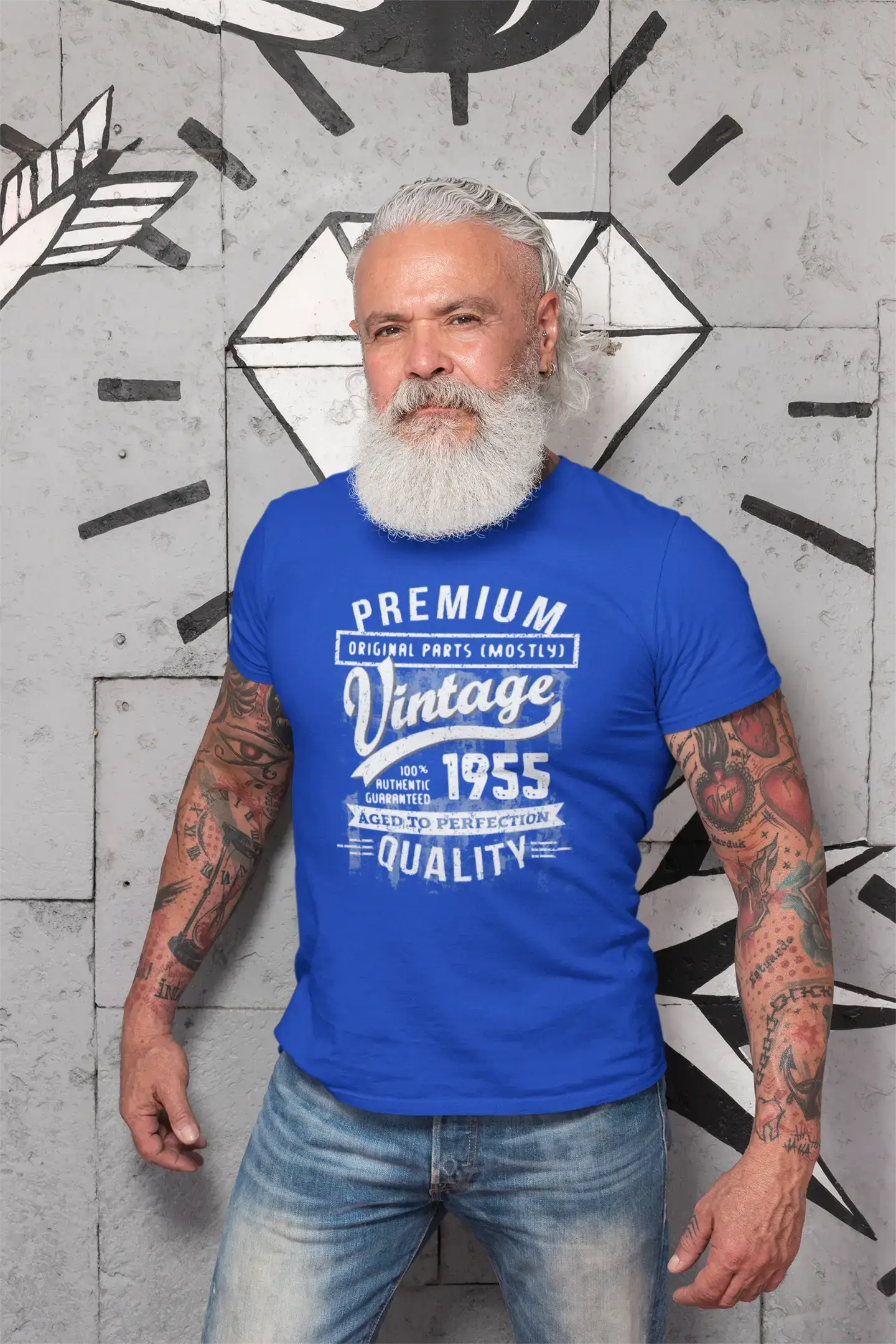 ULTRABASIC - Graphic Men's 1955 Aged to Perfection Birthday Gift T-Shirt