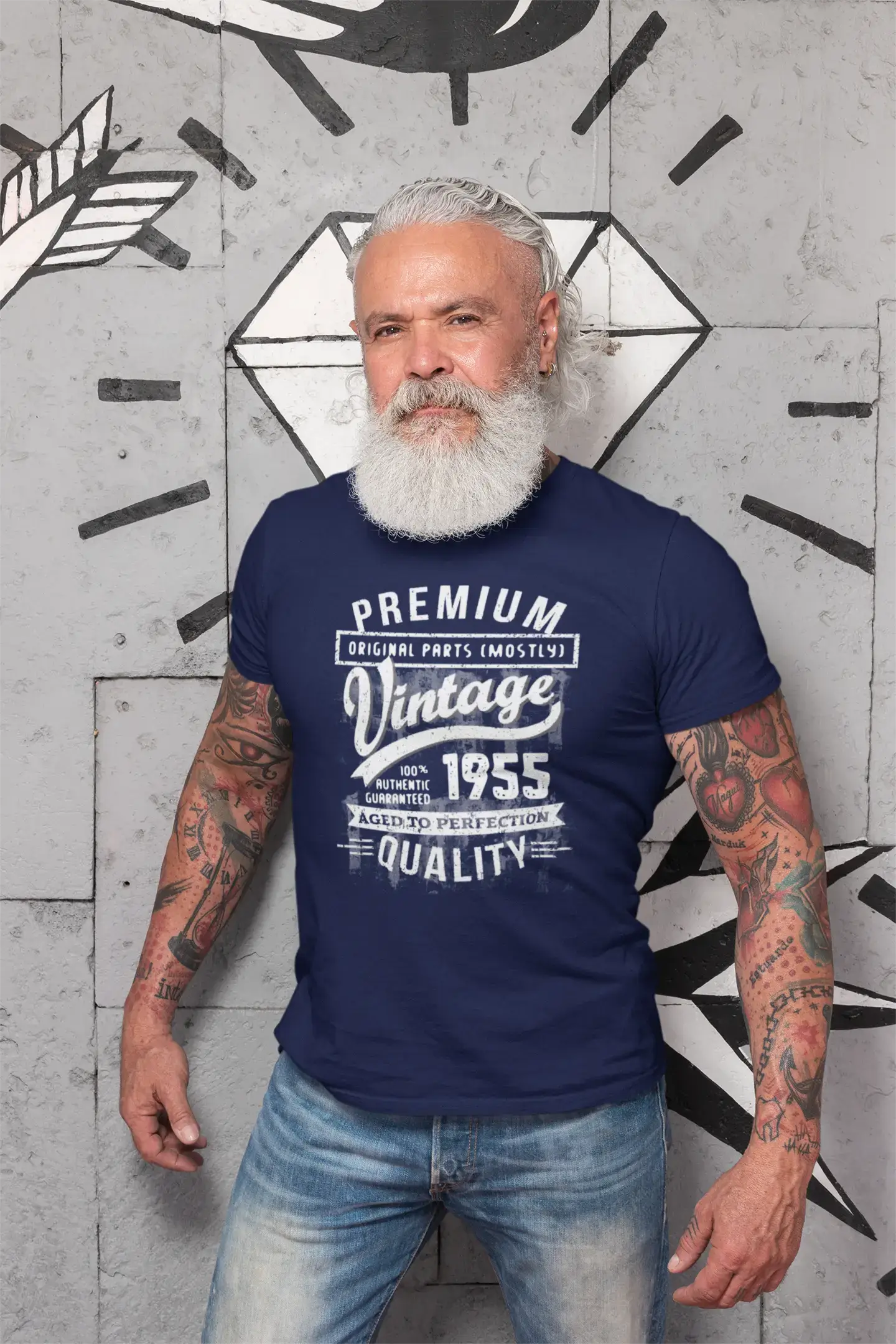 ULTRABASIC - Graphic Men's 1955 Aged to Perfection Birthday Gift T-Shirt