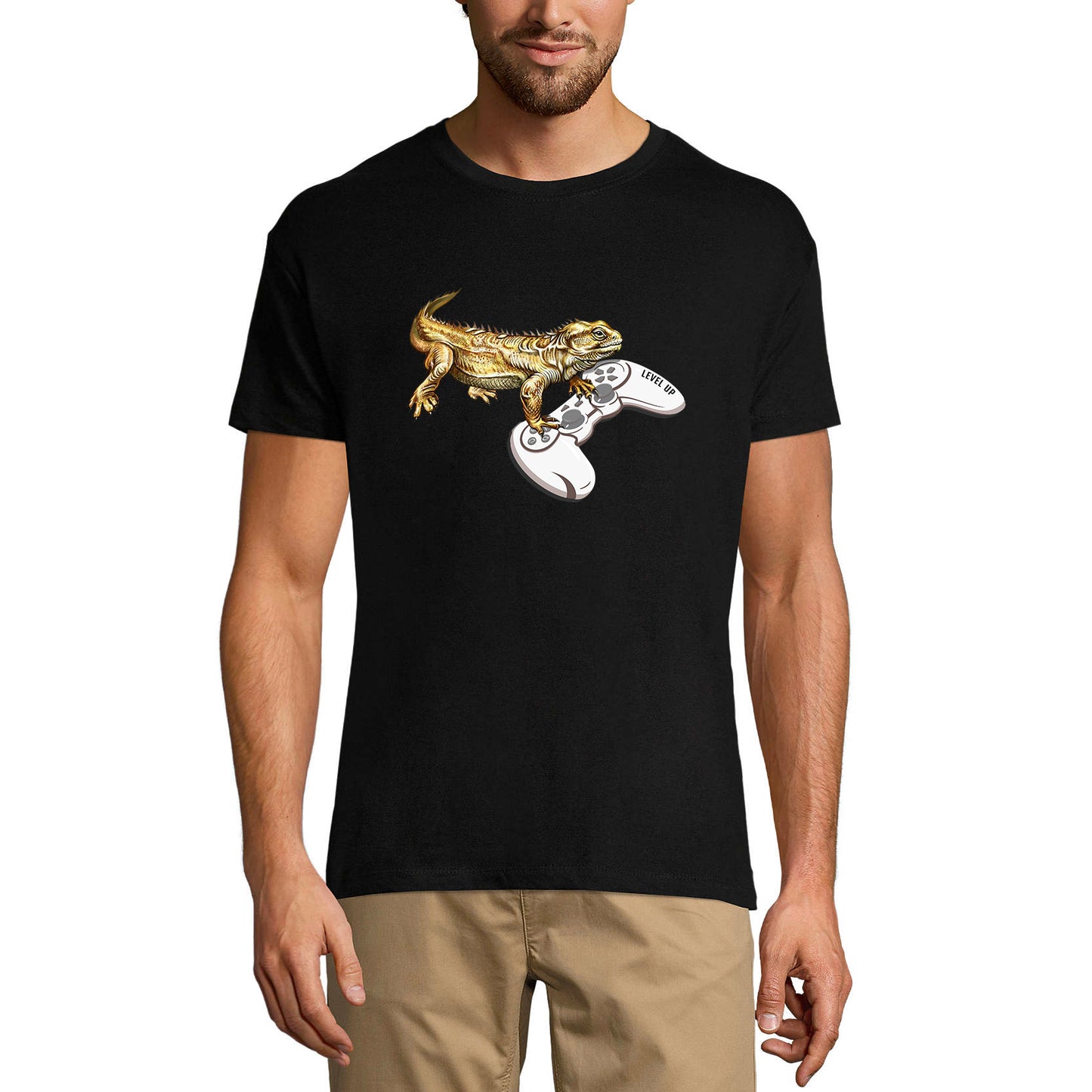 ULTRABASIC Men's T-Shirt Lizard on Joystick - Funny Gaming Apparel - Humor Joke