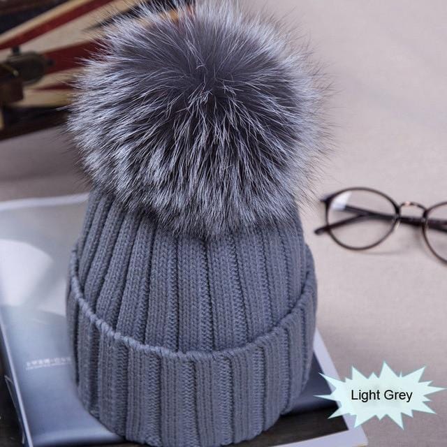 Hot Sale Winter Women Pom Pom Beanies Warm Knitted Bobble Girl Fur Pompom Hats Real Raccoon Fur Pompon Casual Hat Cap