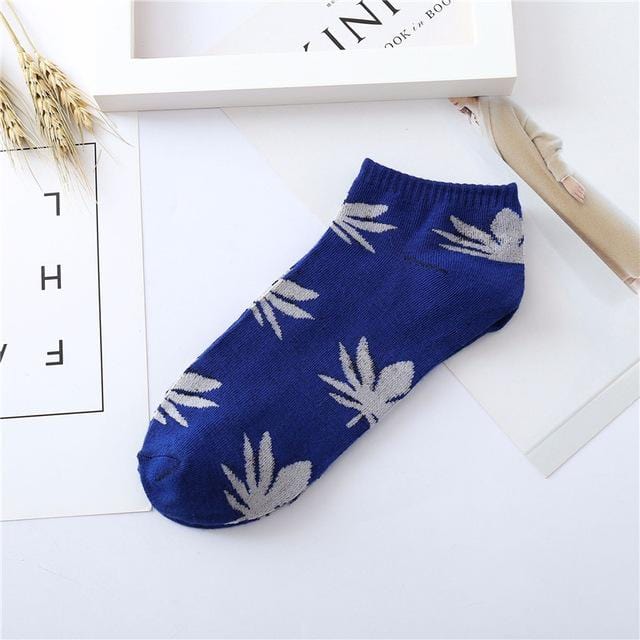 Fashion New Arrival Men Socks Colorful Breathable Socks Maple Leaf Comfortable Cotton Short Socks Harajuku Gifts for Men