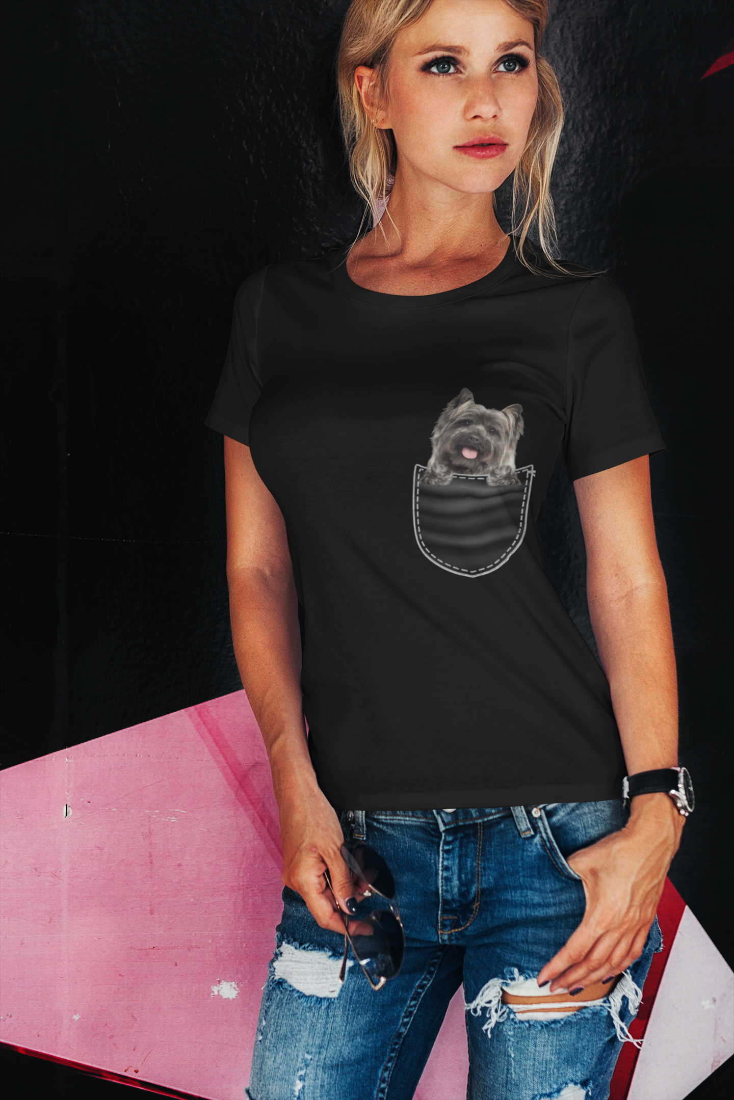 ULTRABASIC Graphic Women's T-Shirt Cairn Terrier - Cute Dog In Your Pocket